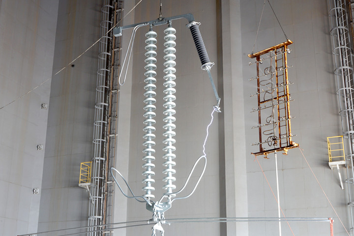 交直流電路閃絡(luò)試驗人工氣候室使用方法(圖3) 交直流電路閃絡(luò)試驗人工氣候室使用方法(圖3)